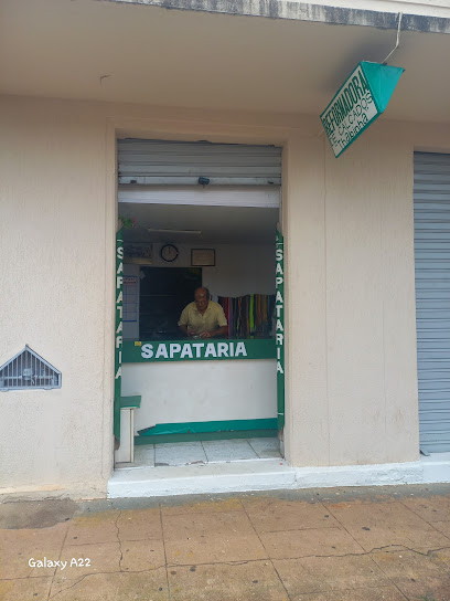Thabinha - O Sapateiro em Uberlândia - MG