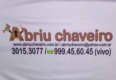 Abriu Chaveiros Tauros & Cia em Porto Alegre - RS