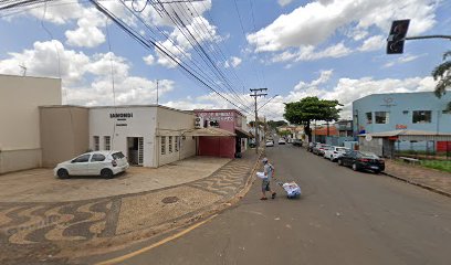 IAMONDI - CAÇAMBAS em Araras - SP